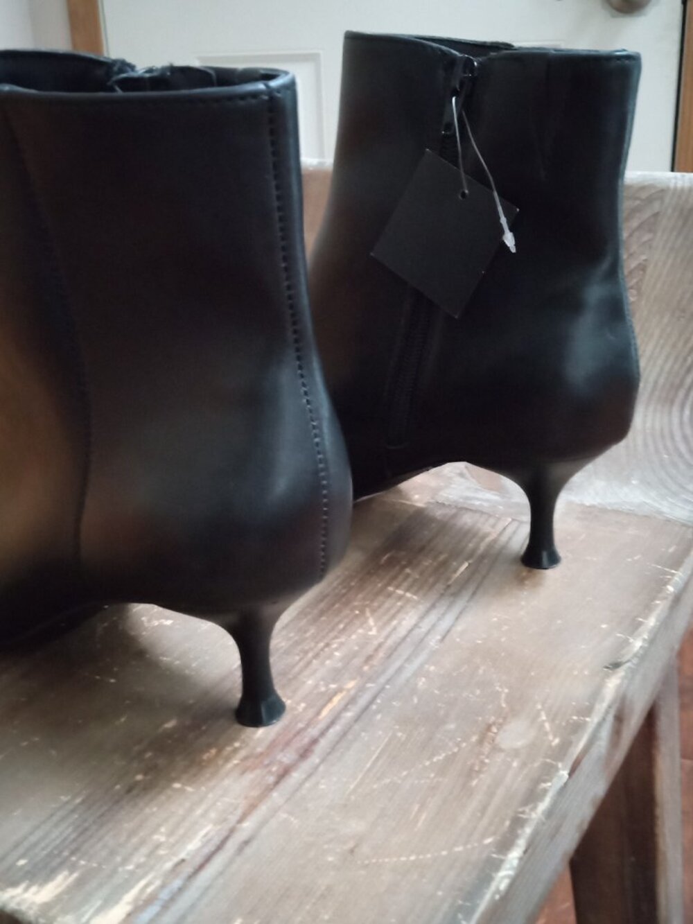 Rachel Zoe Women's Size 7.5 Genuine Leather Kitten Heal Ankle Boots NEW! - Picture 14 of 16